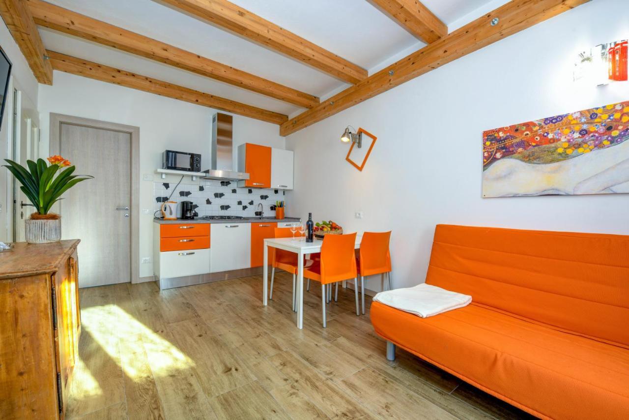 Ferienwohnung Casa Nel Borgo - Il Picchio Tremosine Exterior foto